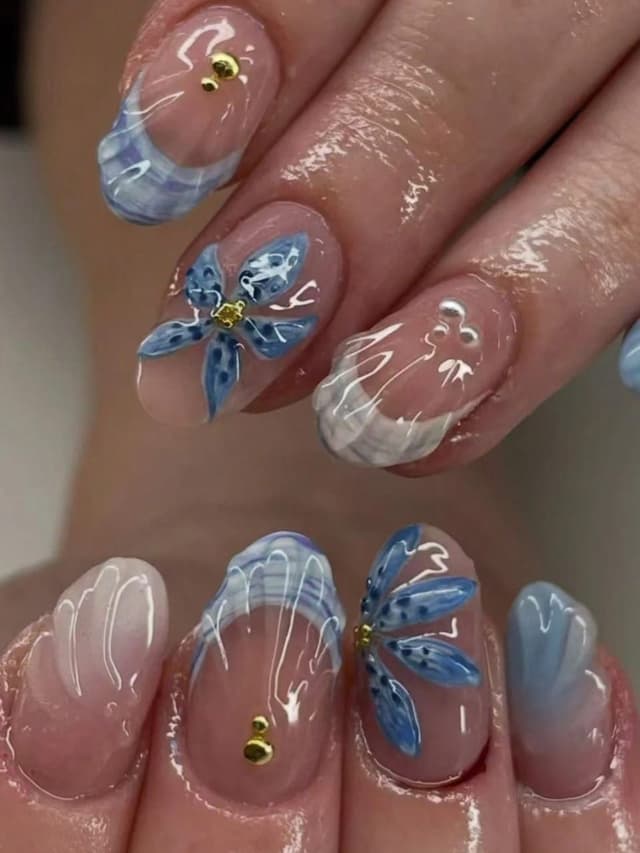 Press on designs💅(12pcs)